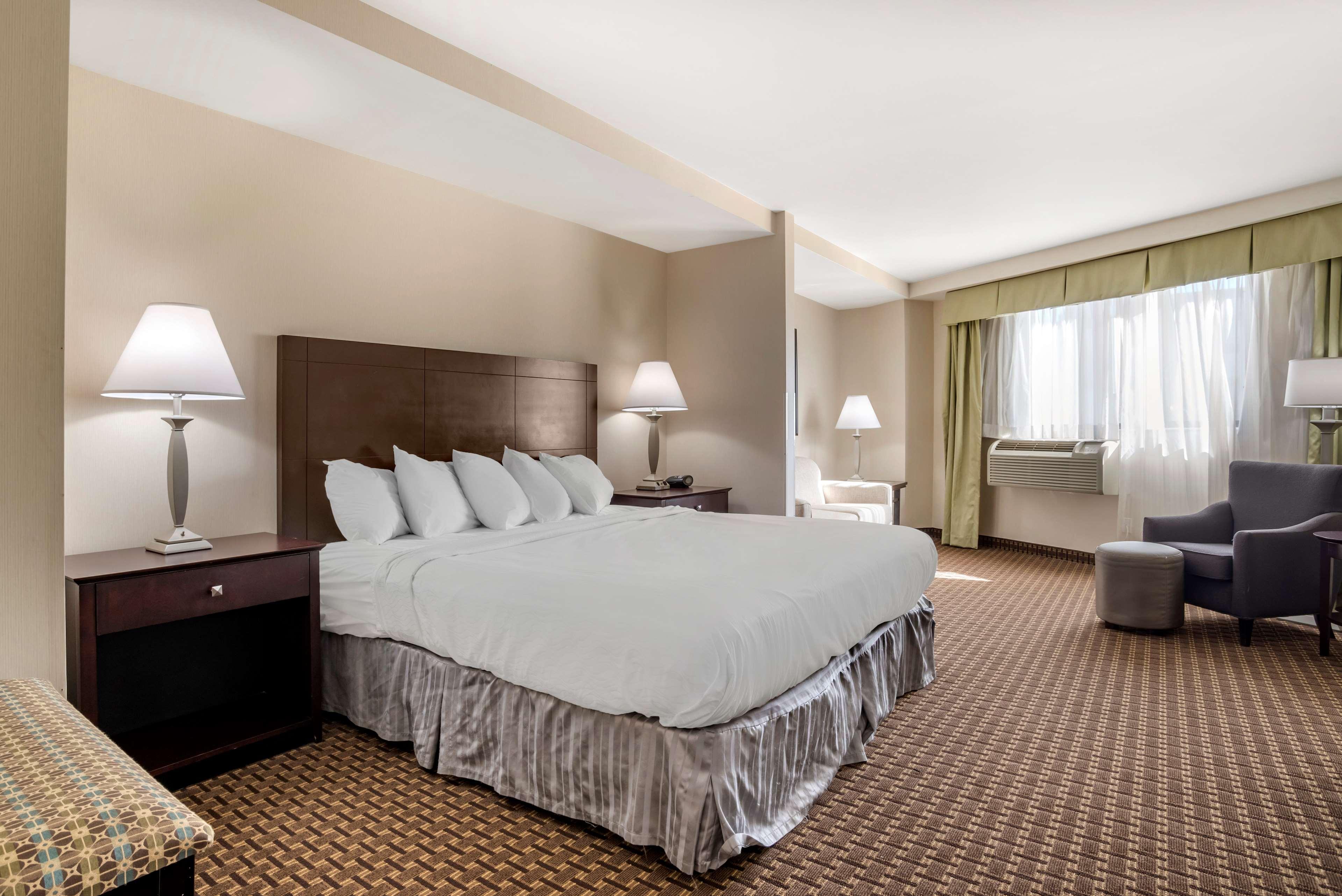 Western Philadelphia Airport South - At Widener Hotel 3*