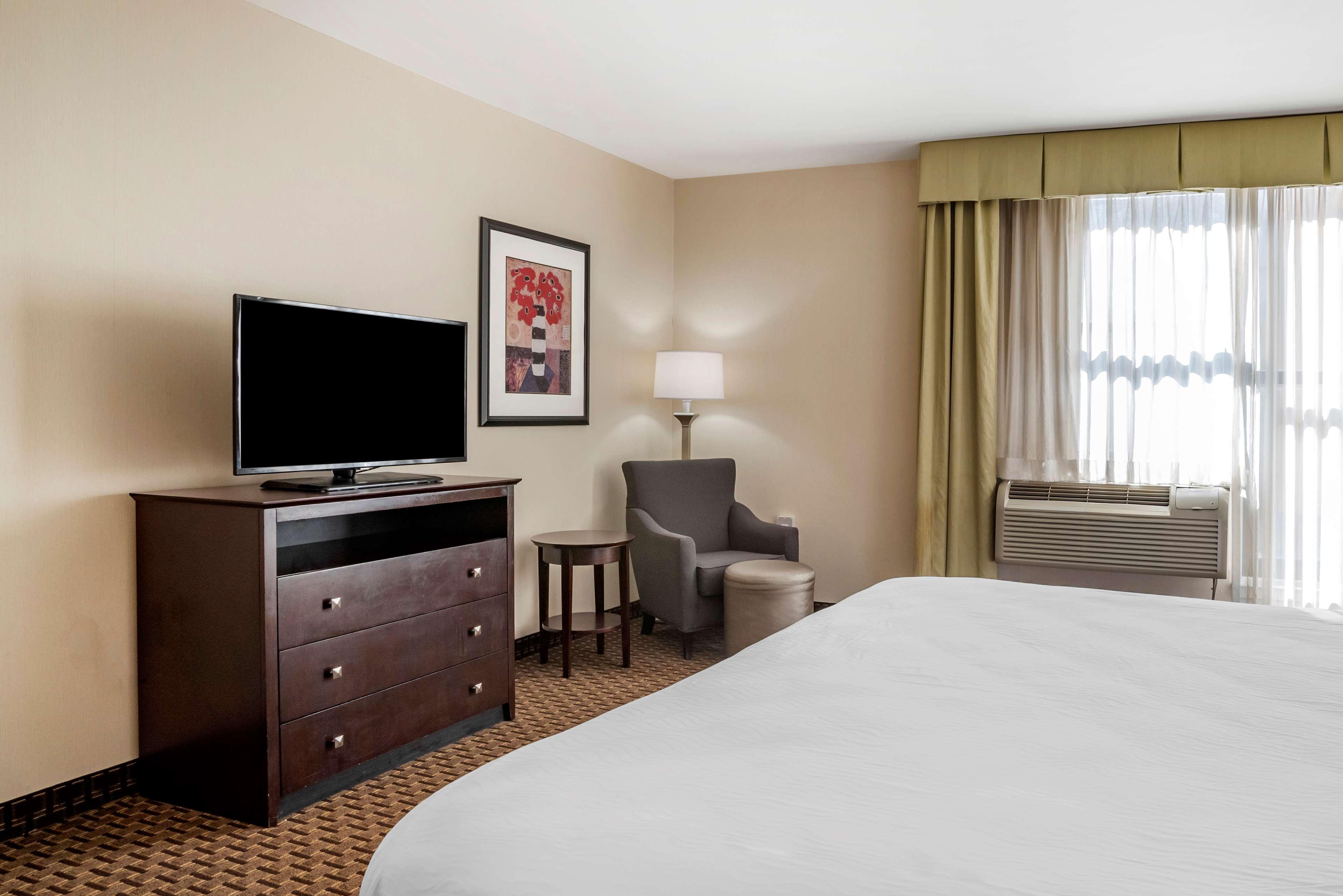 Western Philadelphia Airport South - At Widener Hotel 3*