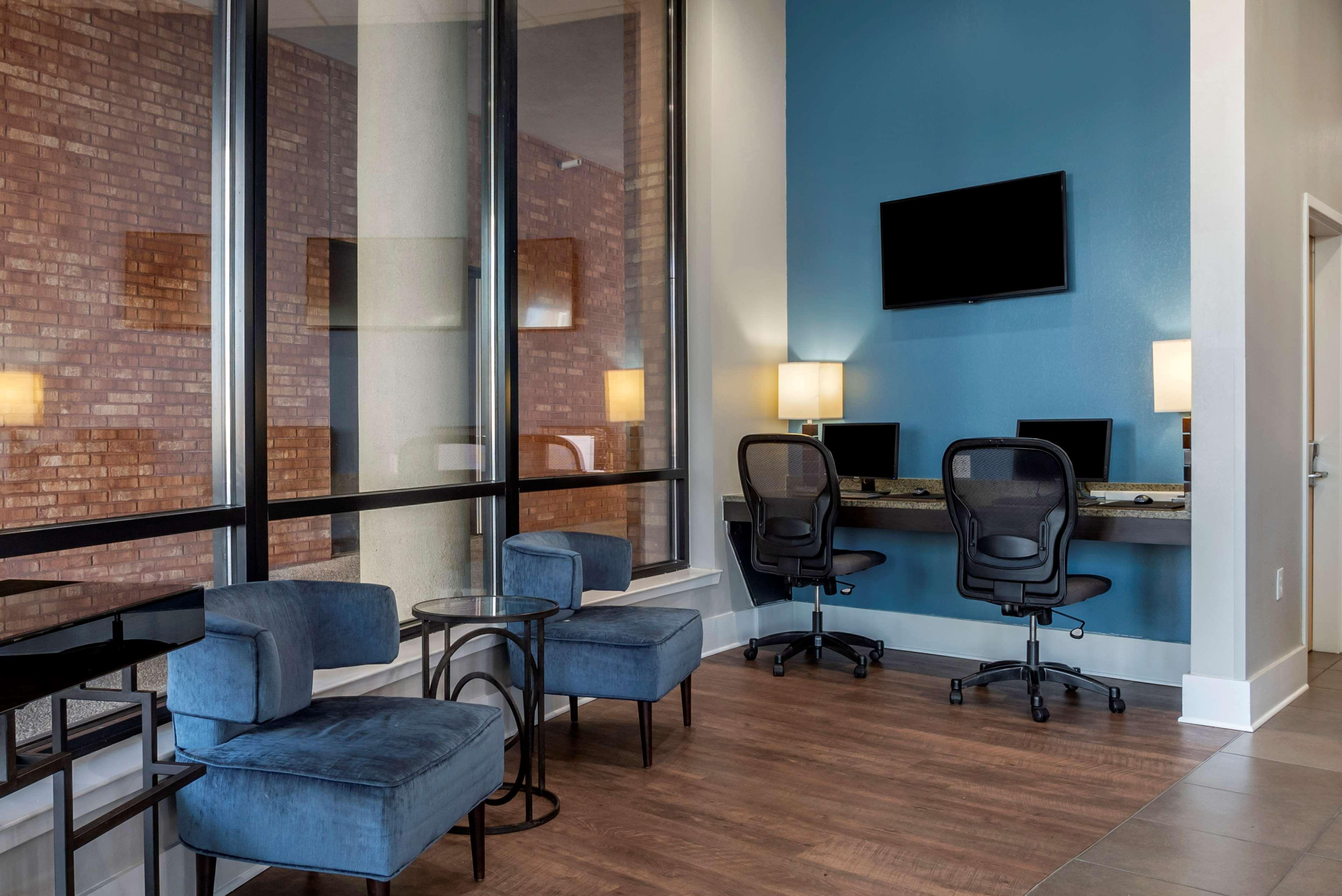 Hotel Western Philadelphia Airport South - At Widener